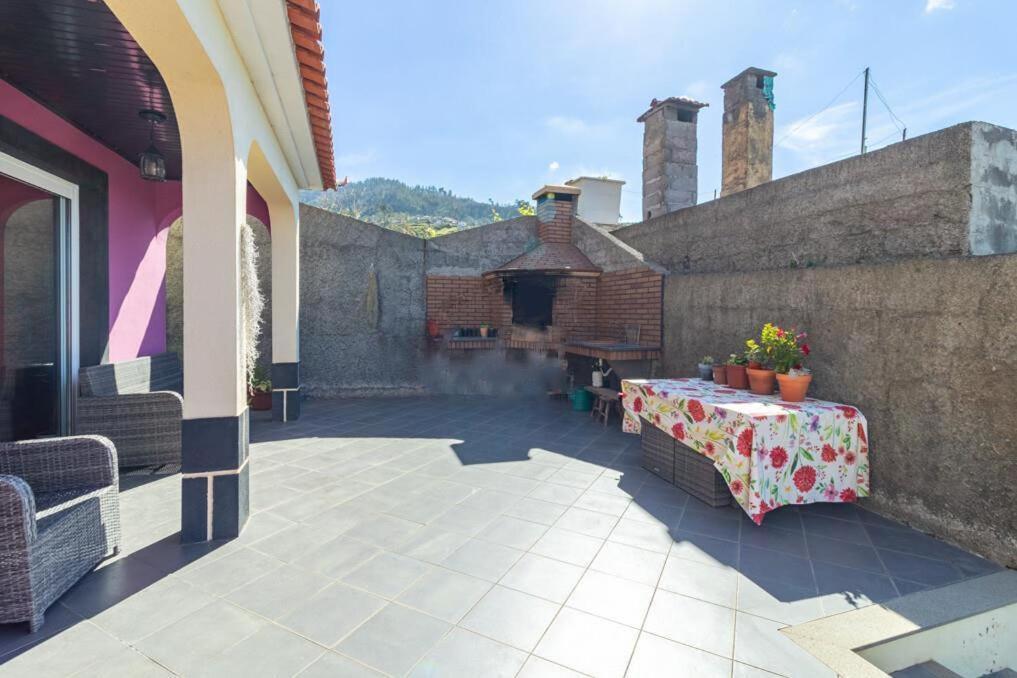 Casa Central - Peceful Mountain Retreat In Calheta Ribeira do Raposo Exteriér fotografie