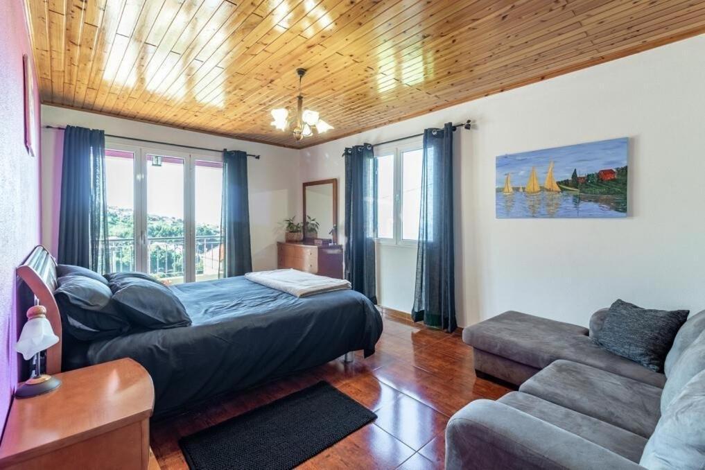 Casa Central - Peceful Mountain Retreat In Calheta Ribeira do Raposo Exteriér fotografie